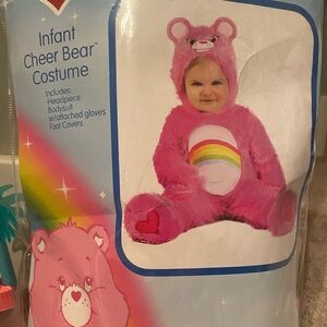 Never worn Care Bear costume.